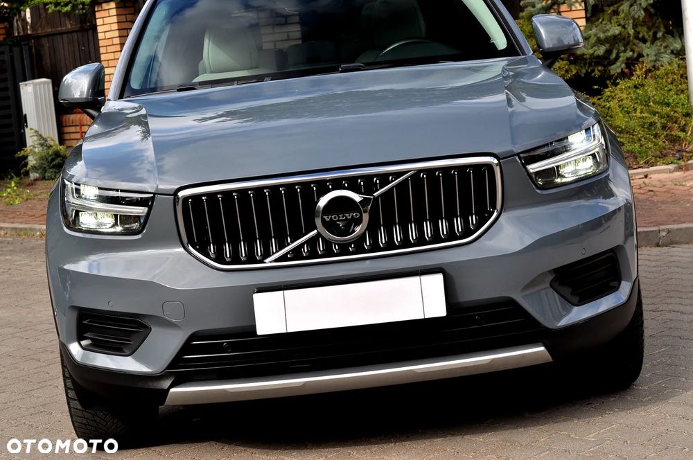 Volvo XC 40 T3 R-Design - 13