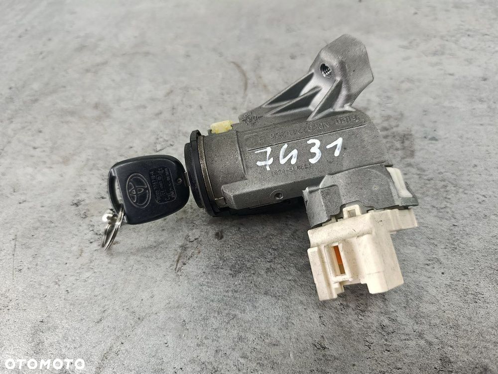 STACYJKA TOYOTA YARIS II NO502241/256B VALEO 1.4 D-4D - 1