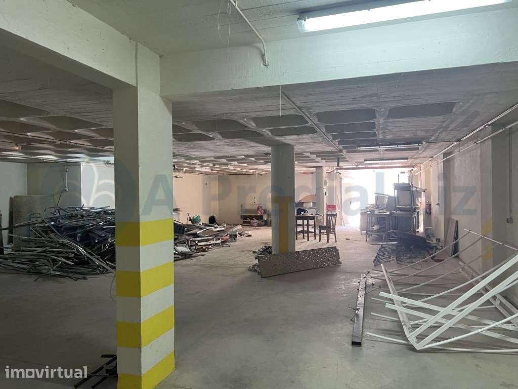 Prédio em propriedade total para atividade comercial - Grande imagem: 5/10