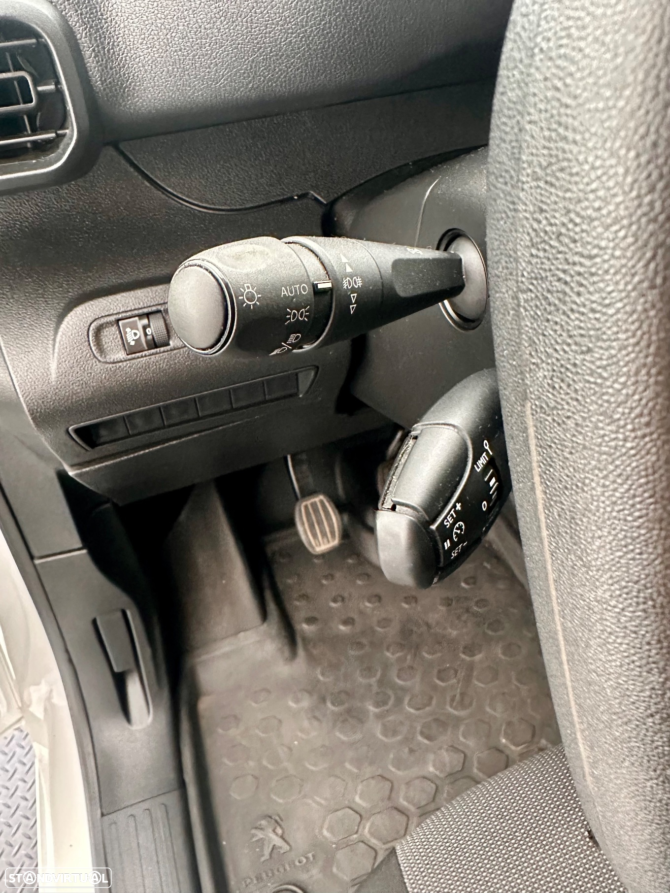 Peugeot Partner - 11