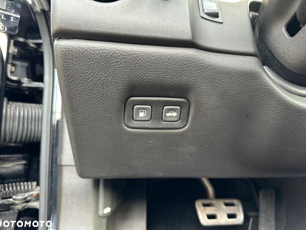 Chevrolet Corvette - 15