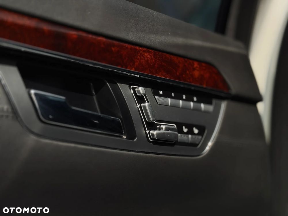 Mercedes-Benz Klasa S 600 L - 17