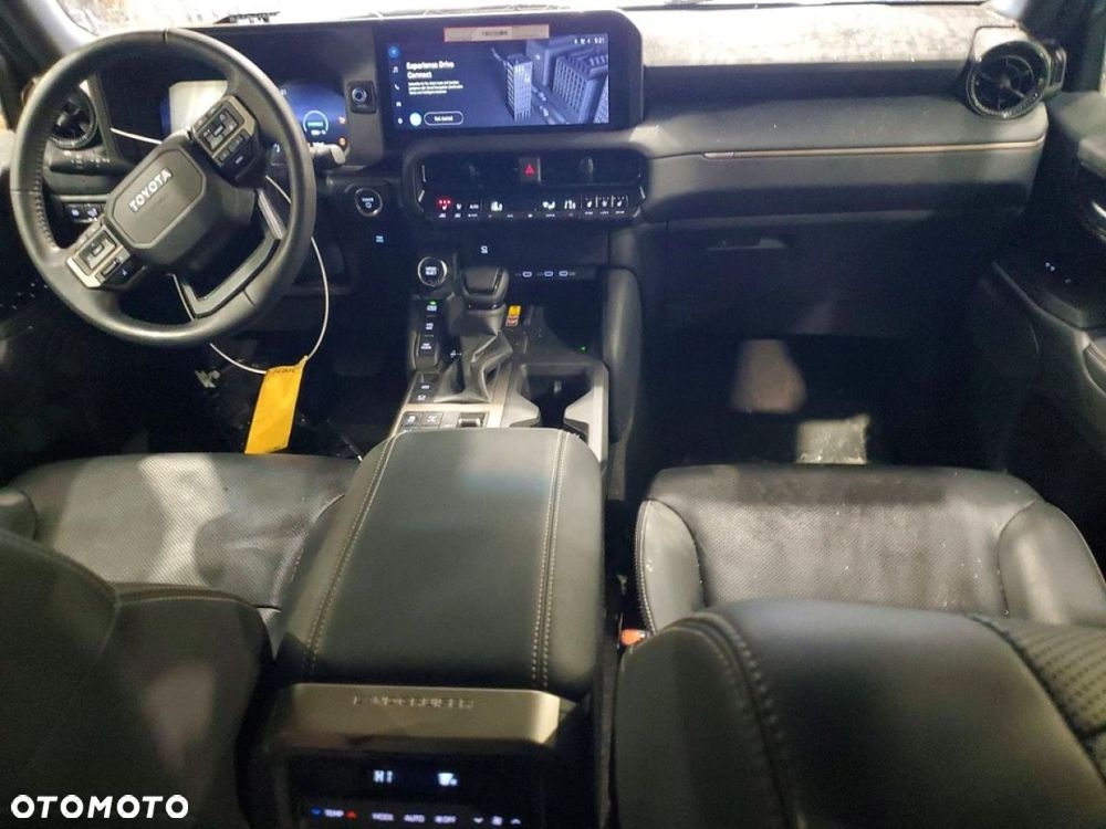 Toyota Land Cruiser - 9