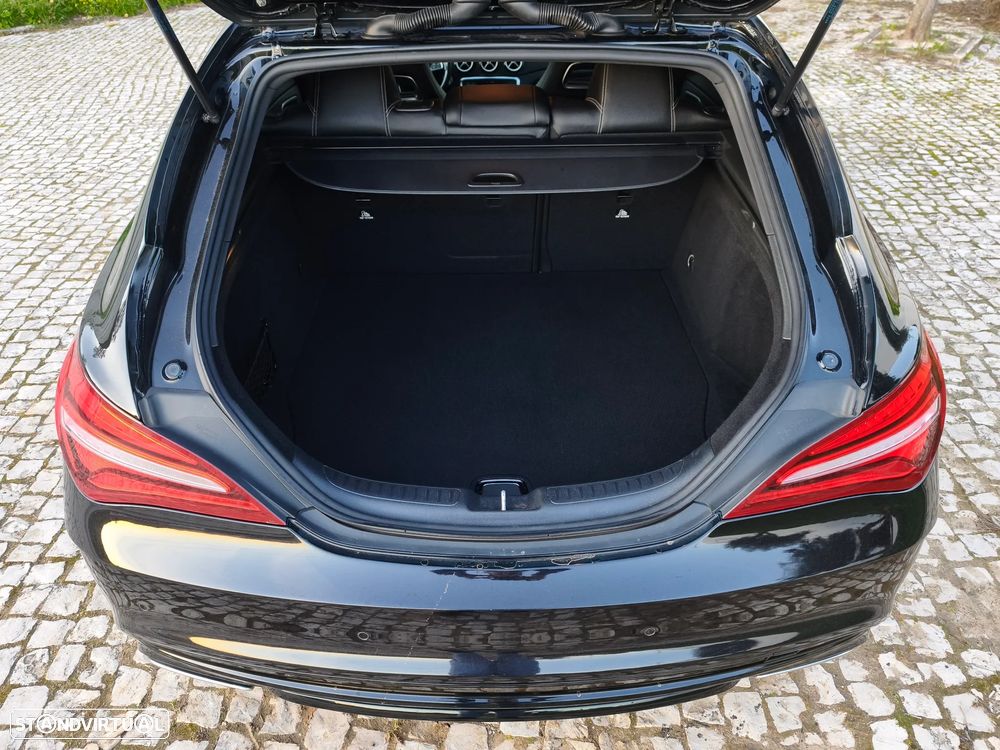 Mercedes-Benz CLA 200 d Shooting Brake AMG Line Aut. - 17