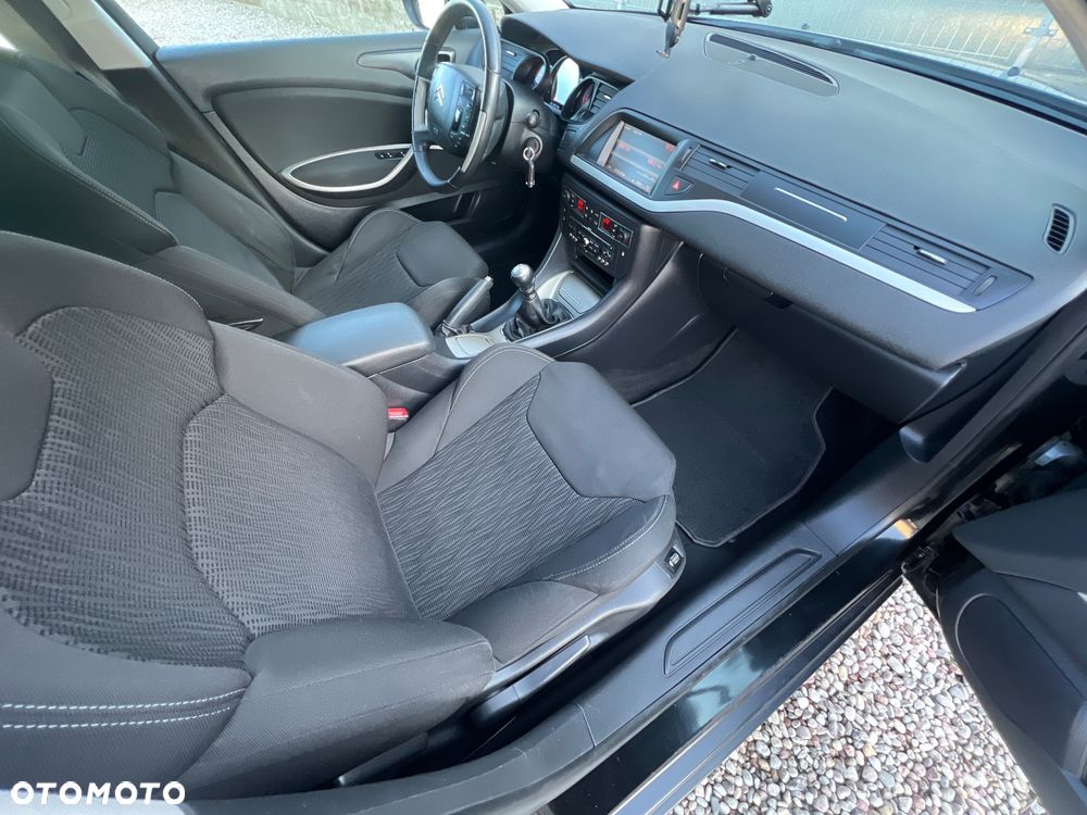Citroën C5 HDi 140 FAP Confort - 16