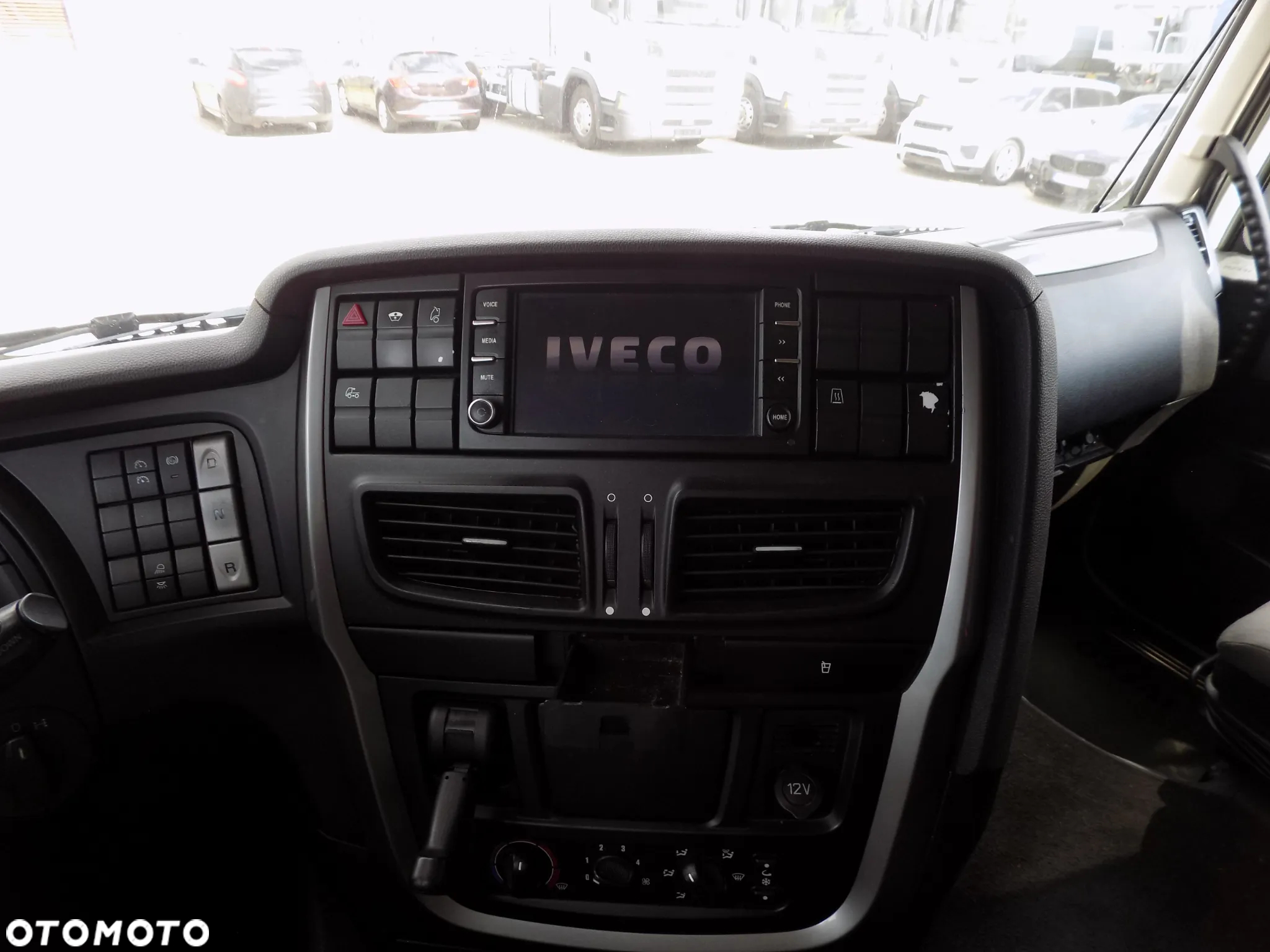Iveco STRALIS 460 HI -WAY MEGA - 13