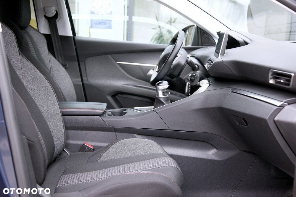 Peugeot 5008 - 16