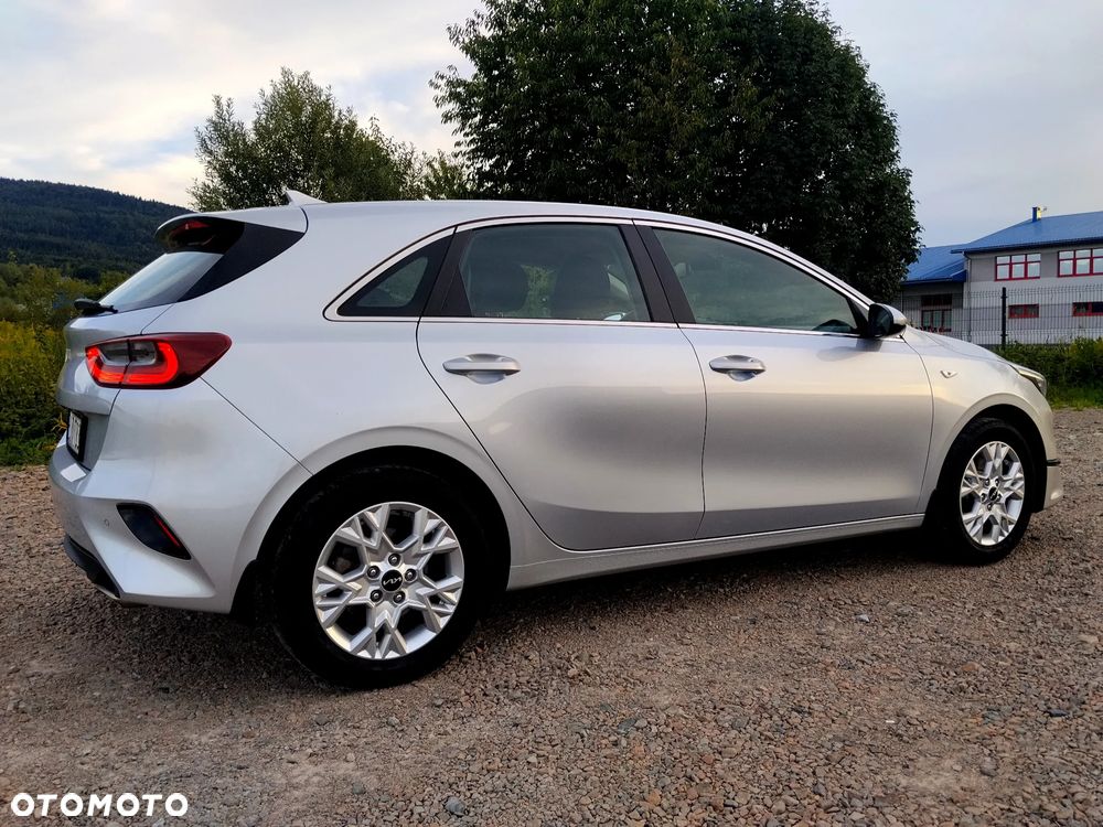 Kia Ceed 1.5 T-GDI M - 5
