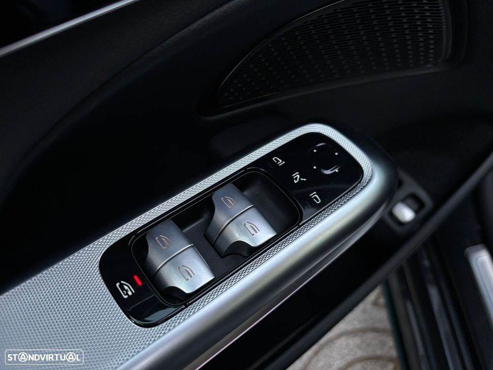 Mercedes-Benz E 300 e Station 9G-TRONIC AMG Line - 28