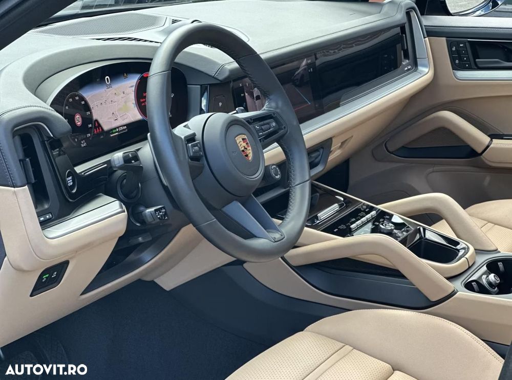 Porsche Cayenne E-Hybrid - 12