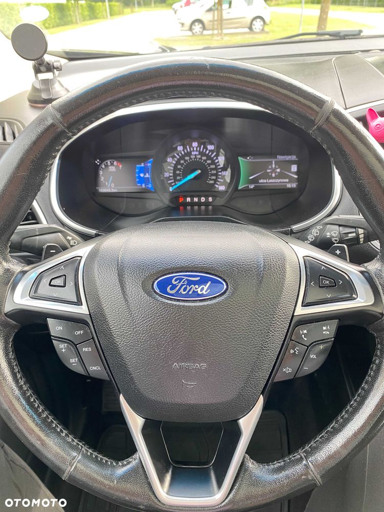 Ford Edge 2015 photo 4