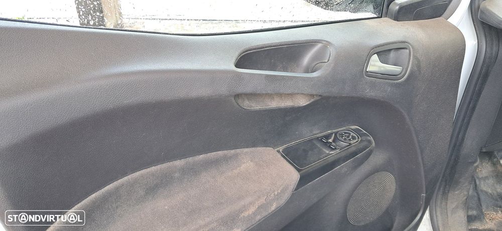 Ford Transit Connect 1.5 TDCi 220 L1 Trend - 9