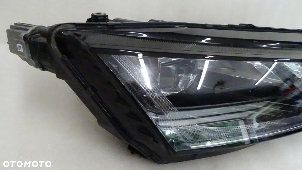 SKODA OCTAVIA IV 5E4 FULL LED - lampa przednia prawa - 2