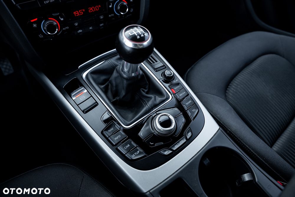 Audi A4 Avant 2.0 TFSI Attraction - 30