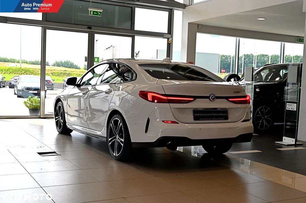 BMW Seria 2 218i M Sport - 18