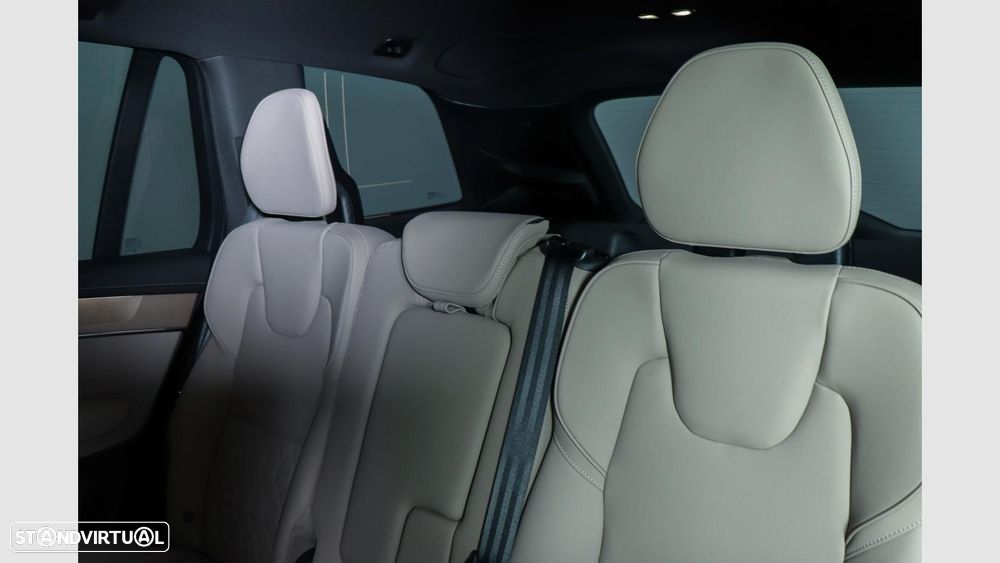 Volvo XC 90 2.0 T8 PHEV Plus Dark AWD - 10