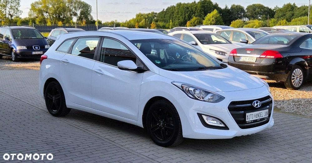 Hyundai i30 - 13
