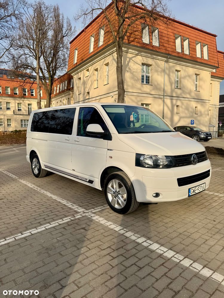 Volkswagen Caravelle - 15