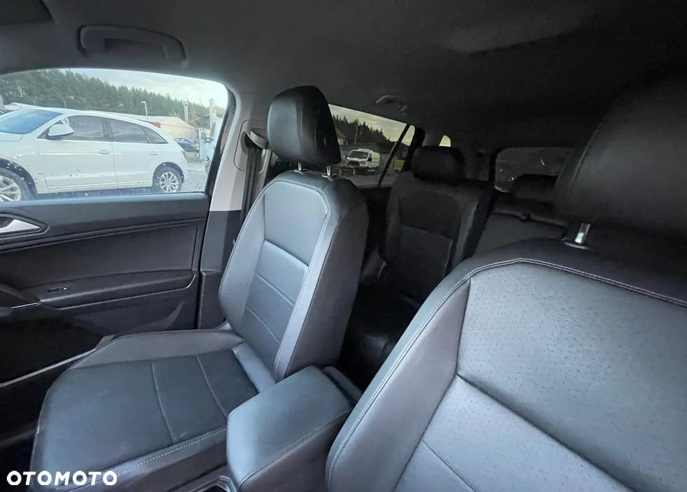 Volkswagen Tiguan Allspace - 12