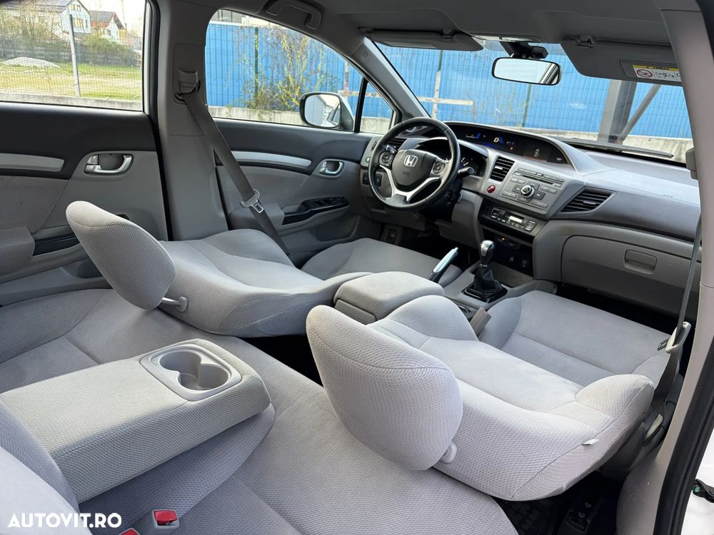 Honda Civic 1.8 MT LS - 6