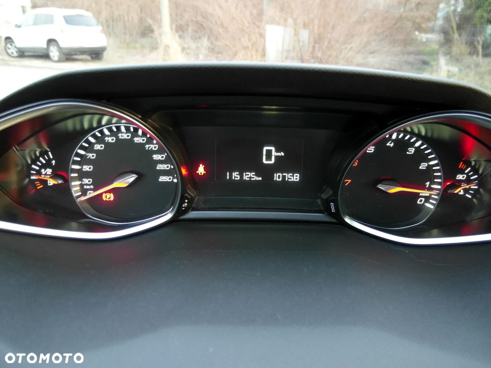 Peugeot 308 PureTech 130 Stop & Start Allure - 36