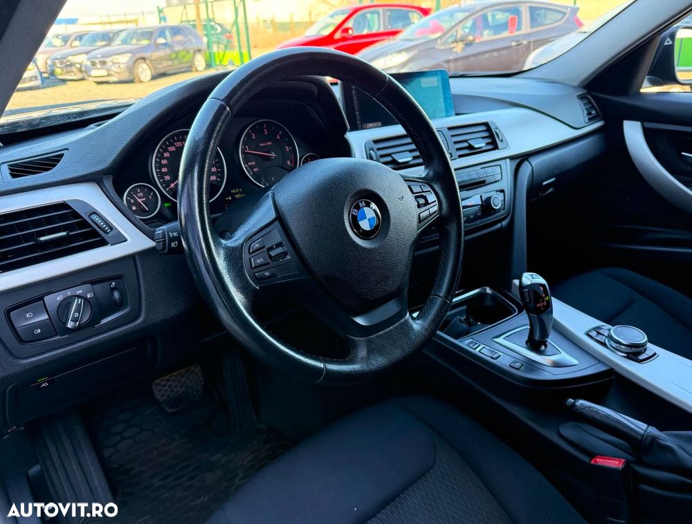 BMW Seria 3 320d Aut. - 16