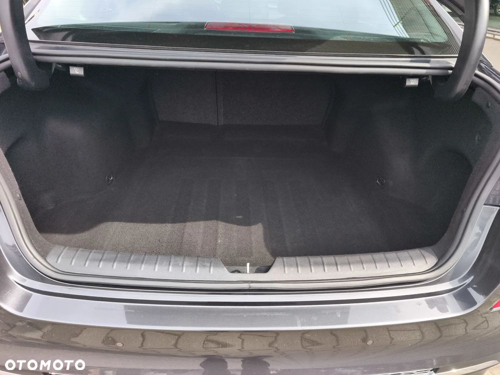 Kia Optima 1.6 T-GDI M DCT - 16