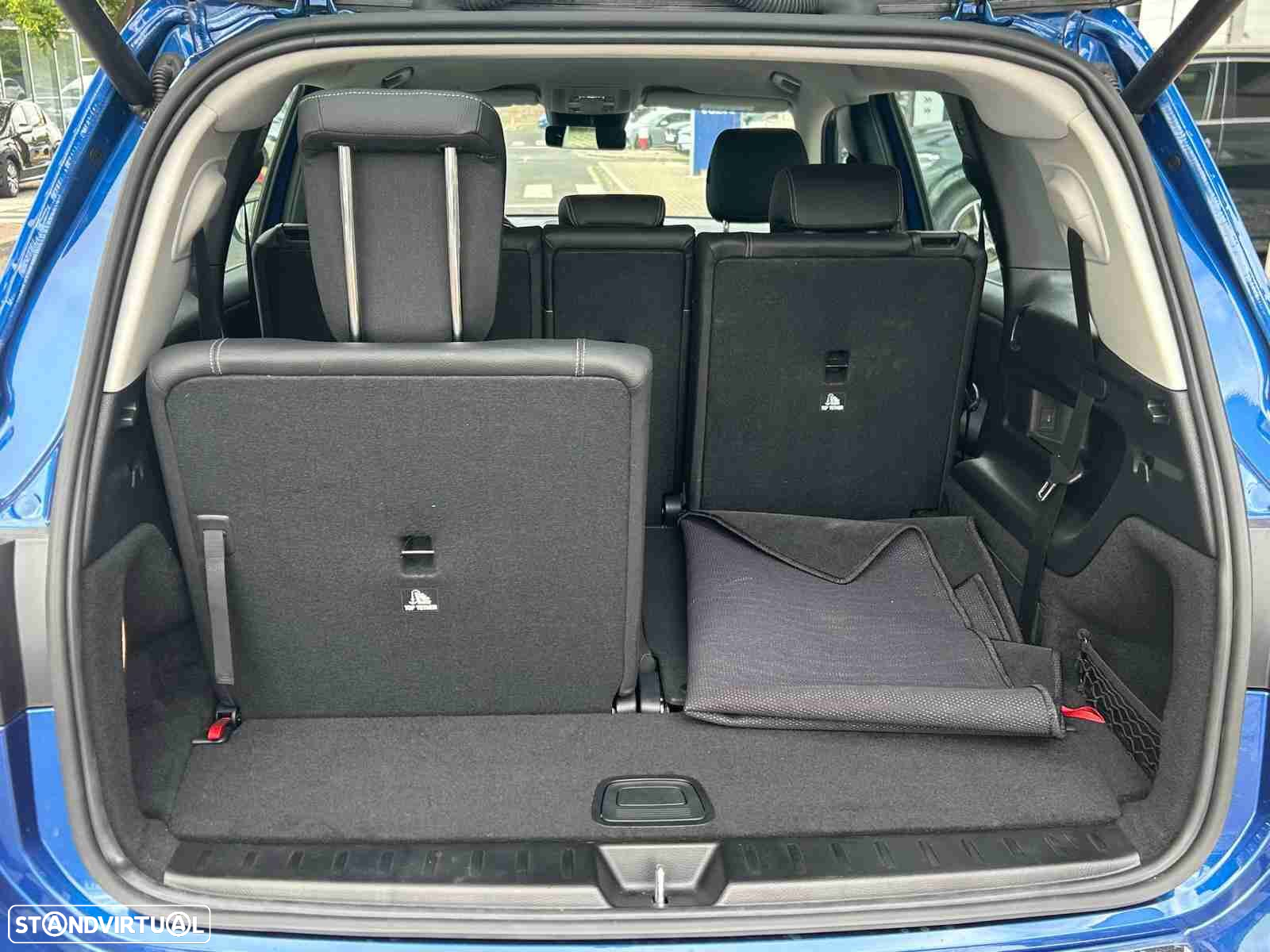 Mercedes-Benz GLB 180 d - 9