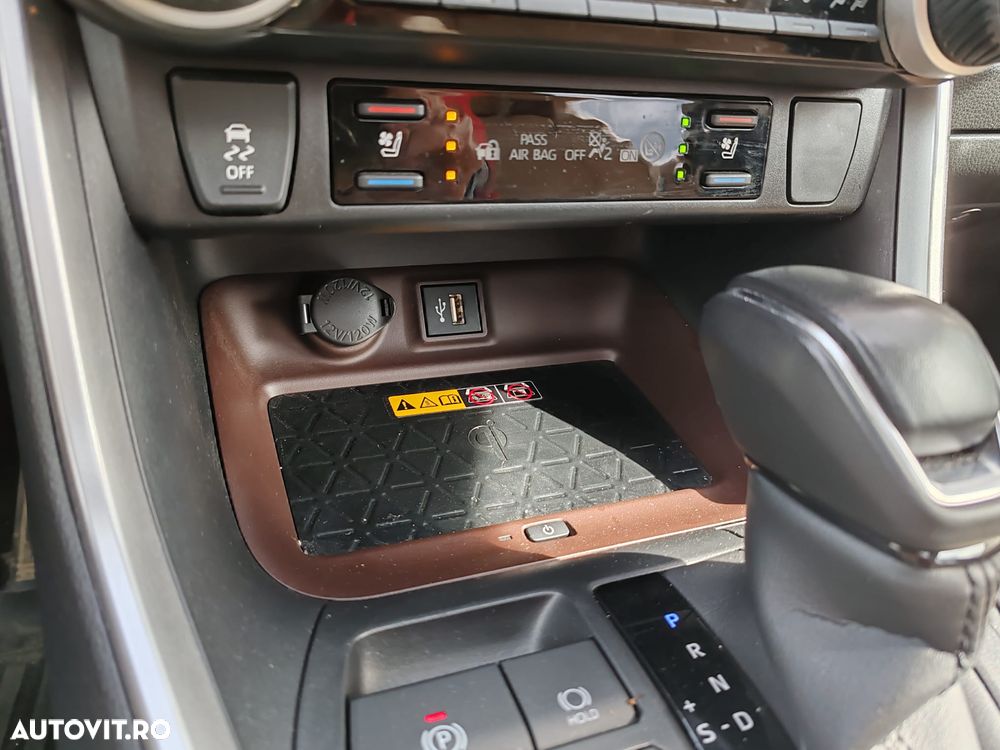 Toyota RAV4 2.5 VVT-iE 4x4 Luxury Premium - 17