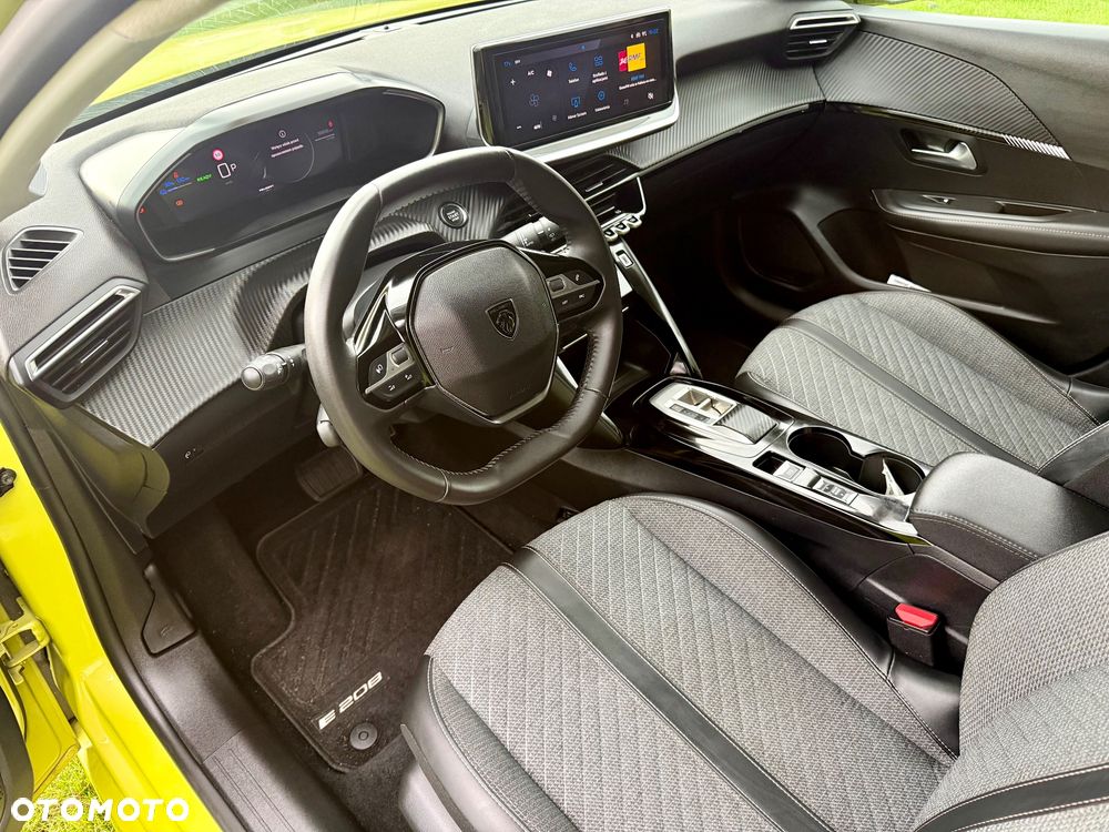 Peugeot 208 Elektromotor 136 Allure Pack - 14