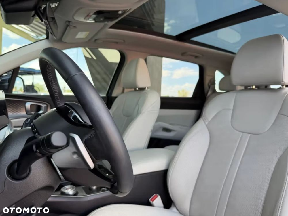 Kia Sorento - 28