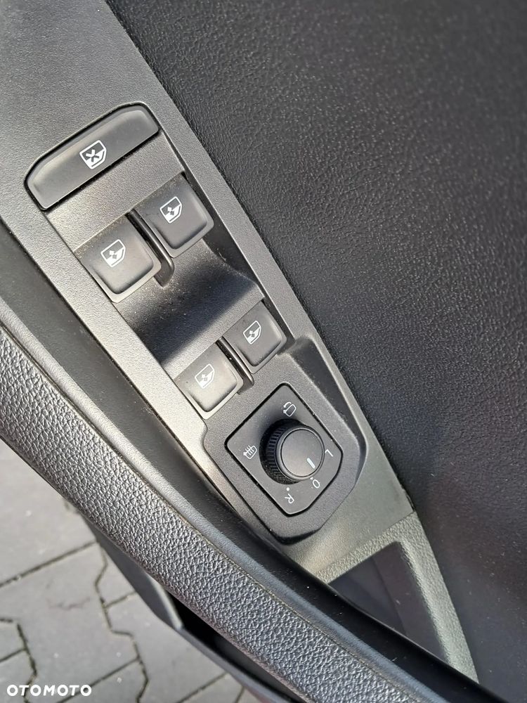 Skoda Karoq 1.5 TSI ACT 4x2 Style DSG - 14