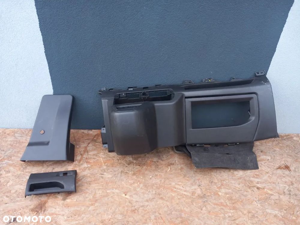 Schowek Półka Konsoli Tunel Fiat Scudo III Jumpy III Expert Vivaro C 2017-2025 Europa