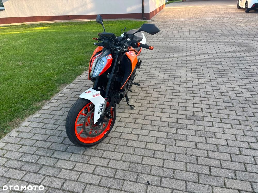 KTM Duke 125 - 5