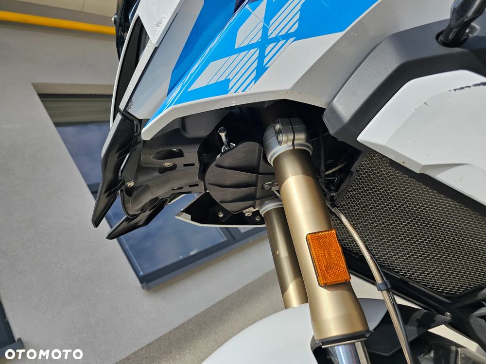 BMW XR - 14
