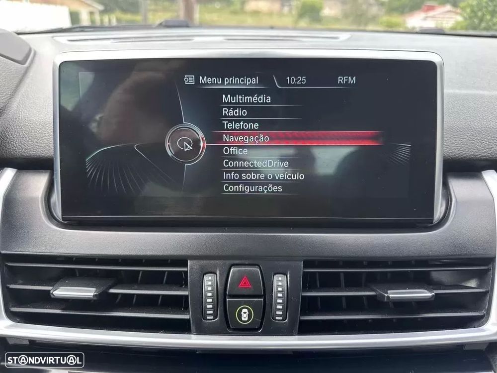 BMW 218 Active Tourer d Line Sport - 50