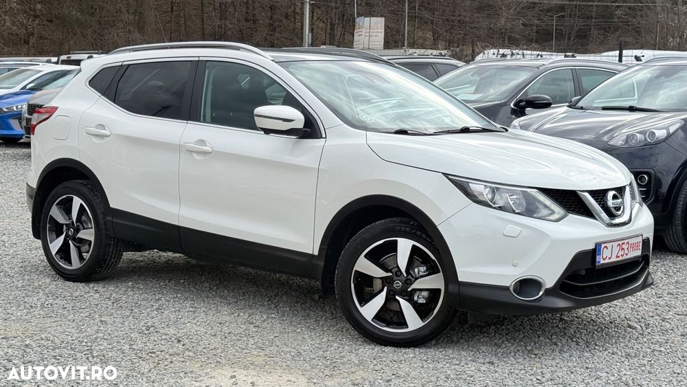 Nissan Qashqai 1.6 DIG-T N-Connecta - 29