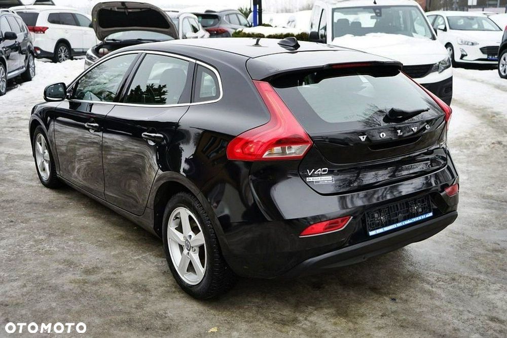 Volvo V40 - 6