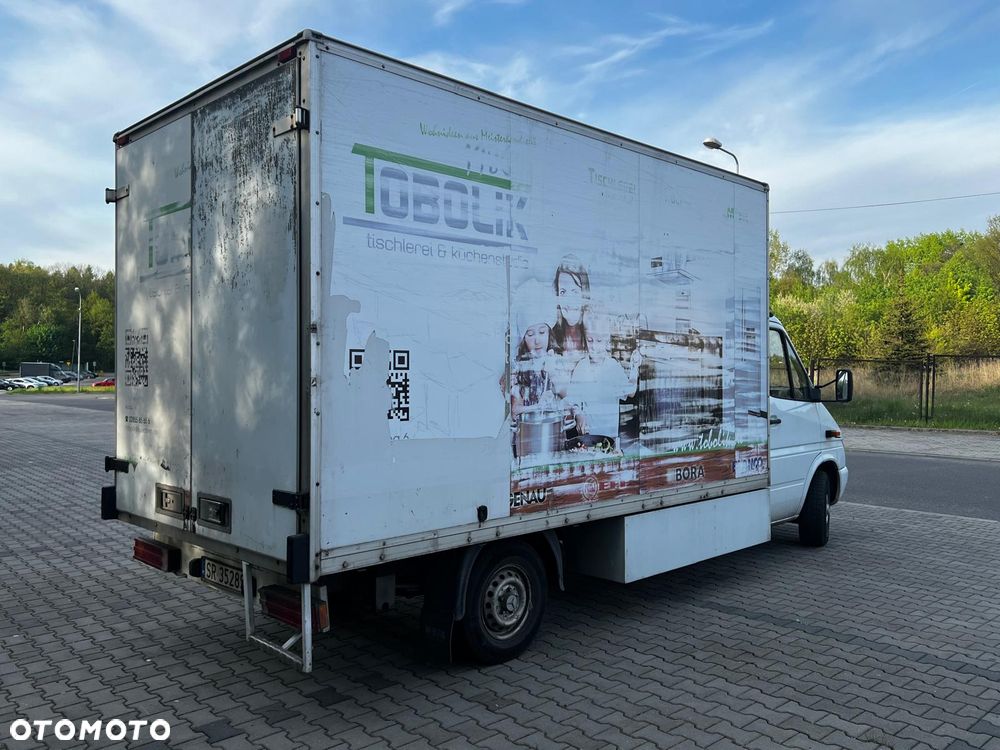 Mercedes-Benz Sprinter - 7