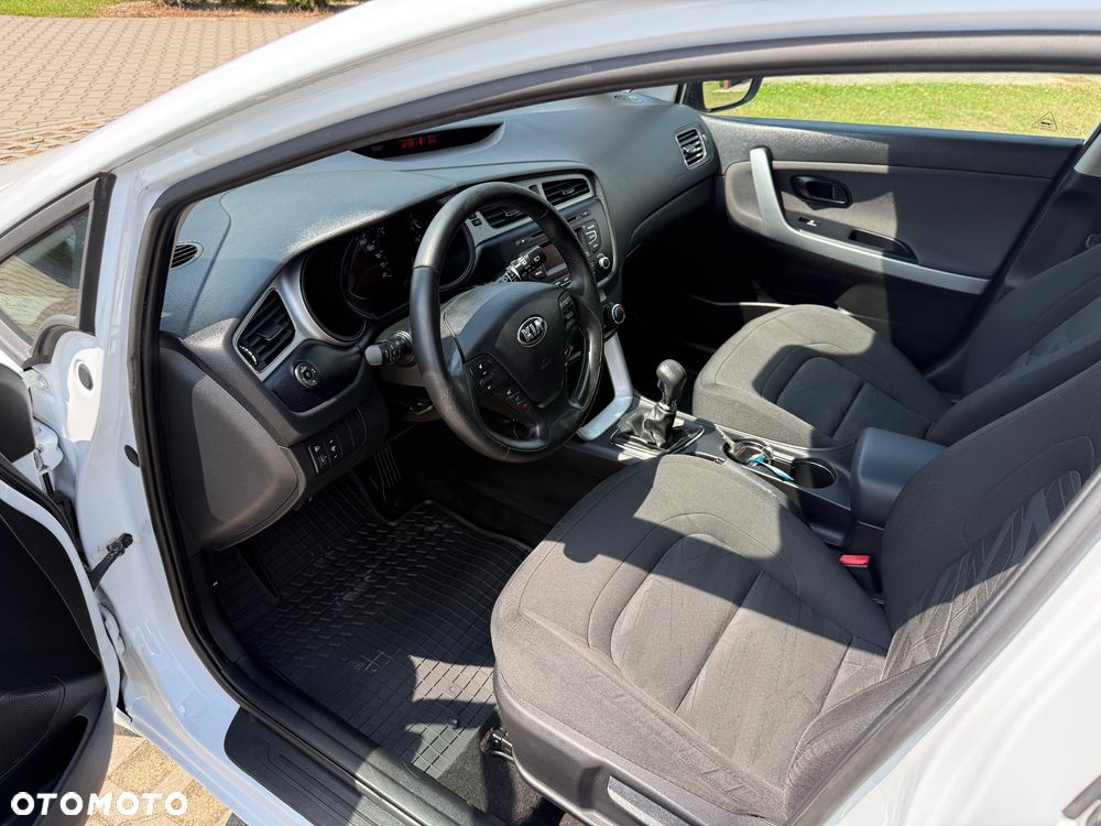 Kia Ceed 1.4 CVVT - 10