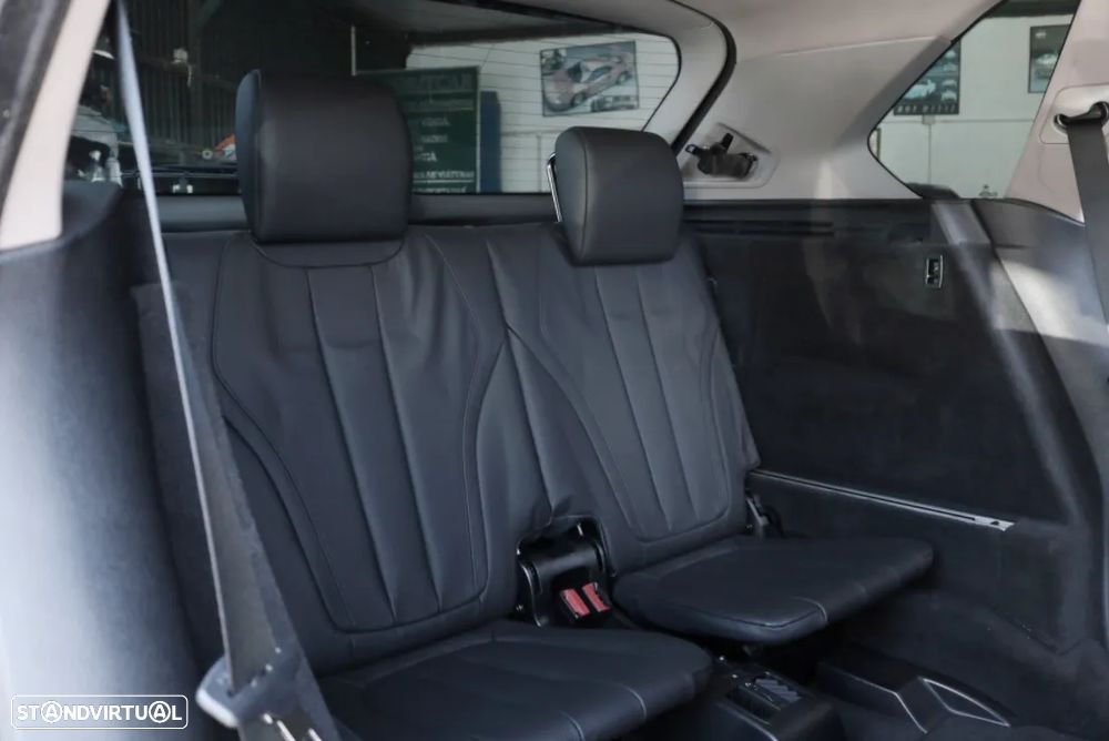 BMW X5 30 d xDrive Pack M - 8