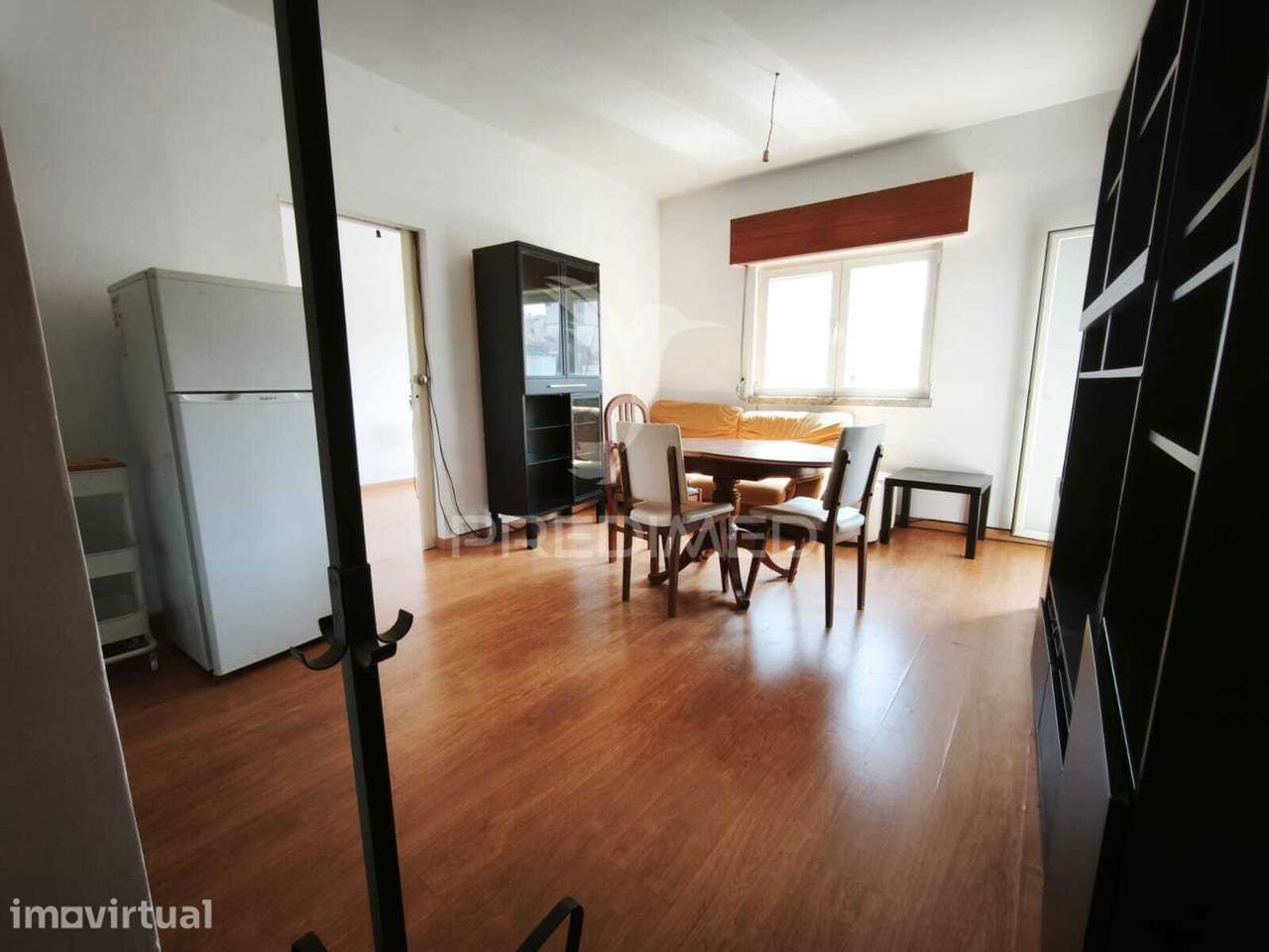 Apartamento T1+1 a 700 m do Metro - Grande imagem: 2/21