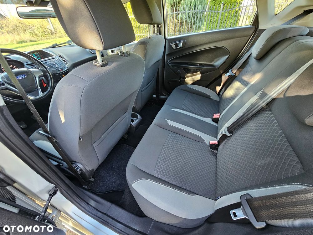 Ford Fiesta 1.25 Trend EU5 - 18