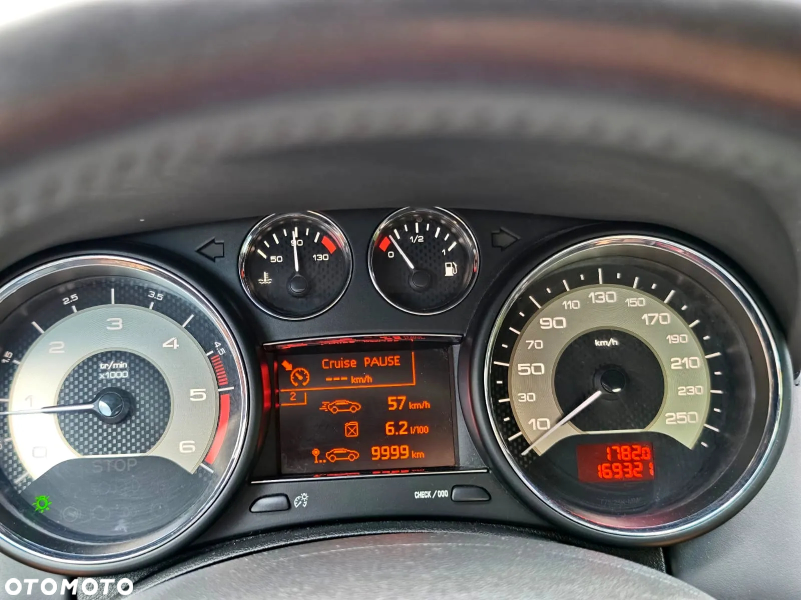 Peugeot RCZ 2.0 HDi - 17