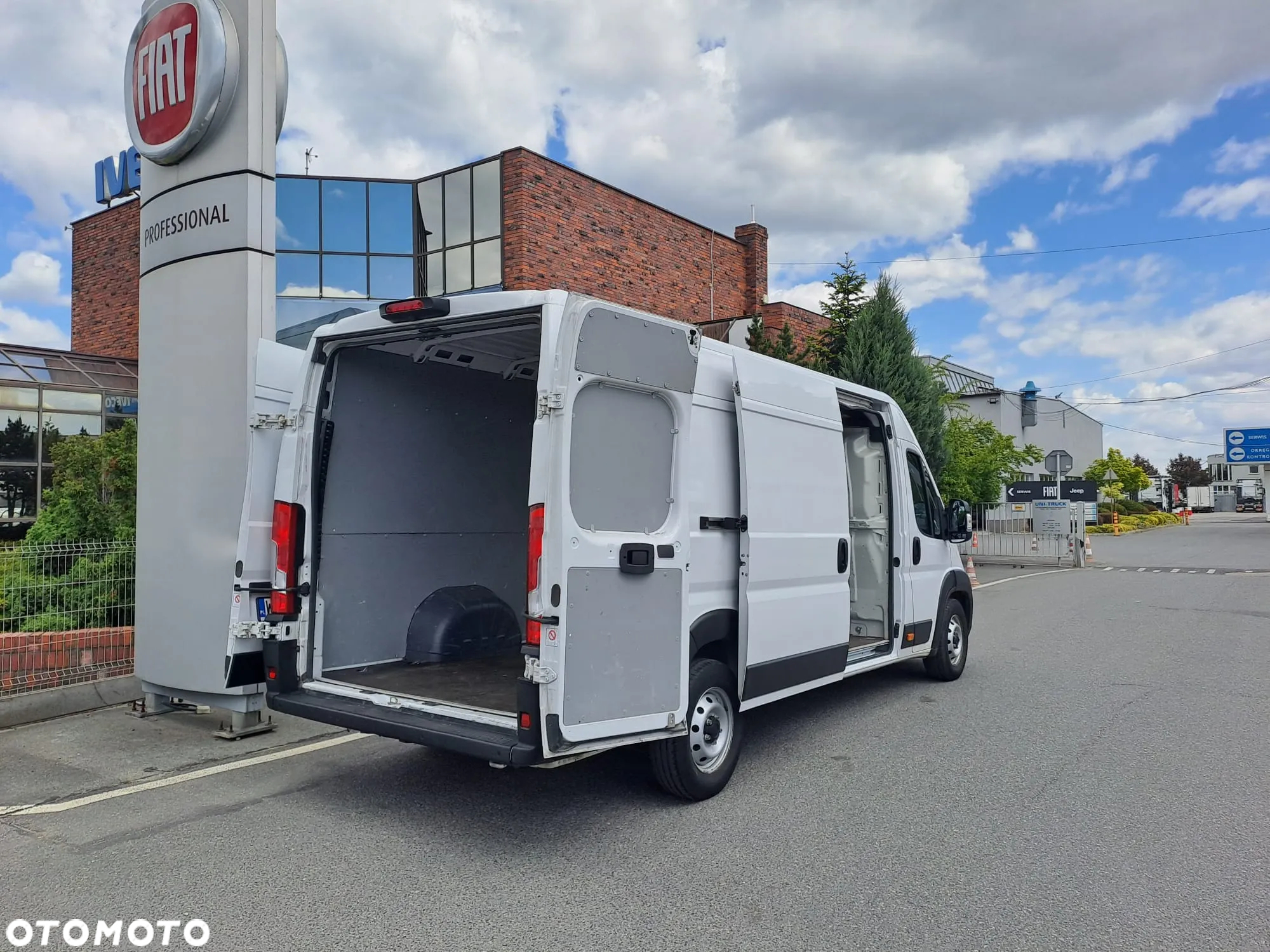 Fiat Ducato L4H2  MAXI - wzmocniony , długi - 12