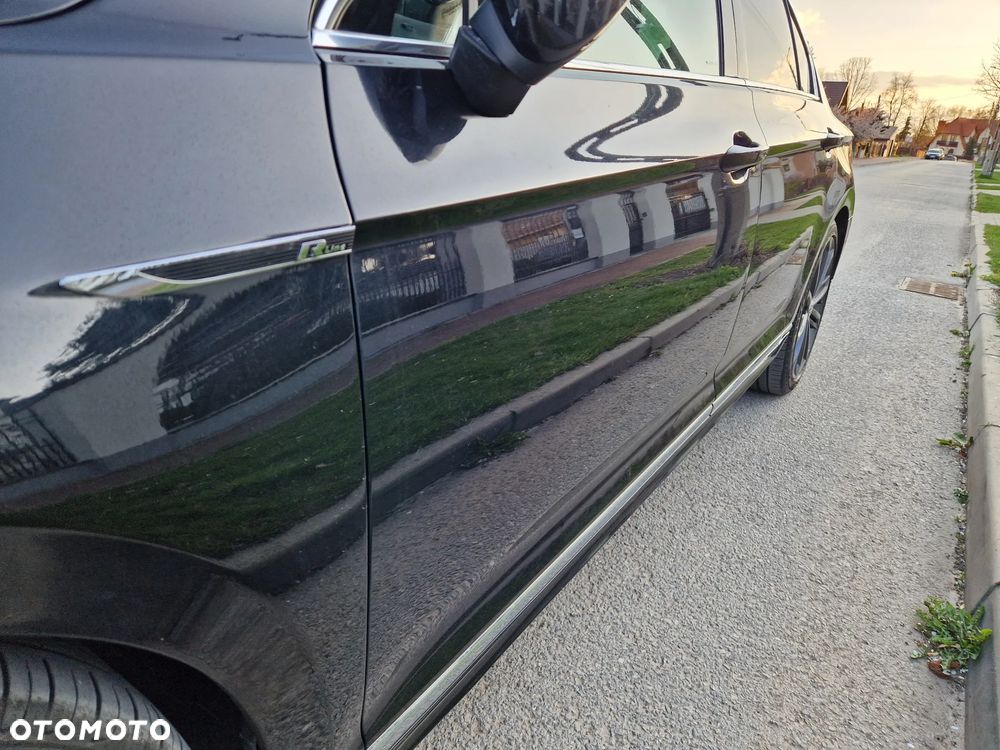 Volkswagen Passat 2.0 TDI (BlueMotion Technology) DSG Comfortline - 14