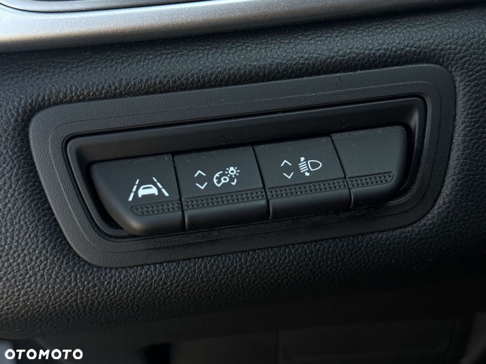 Renault Captur 1.3 TCe mHEV Techno EDC - 32