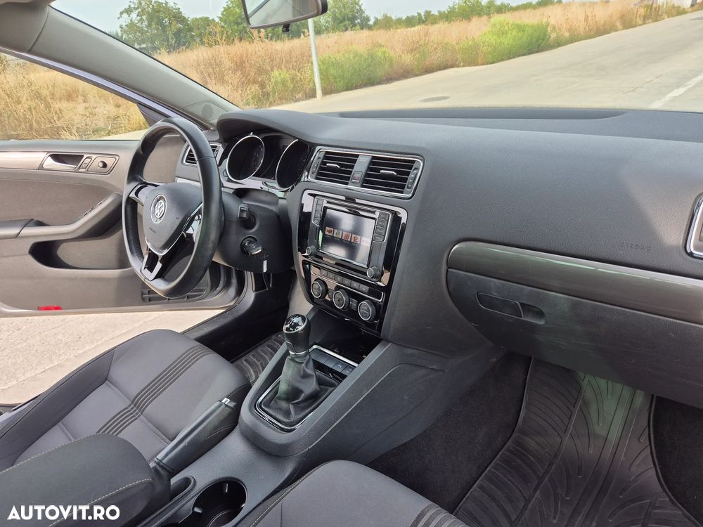 Volkswagen Jetta 1.2 TSI BlueMotion Technology Allstar - 8