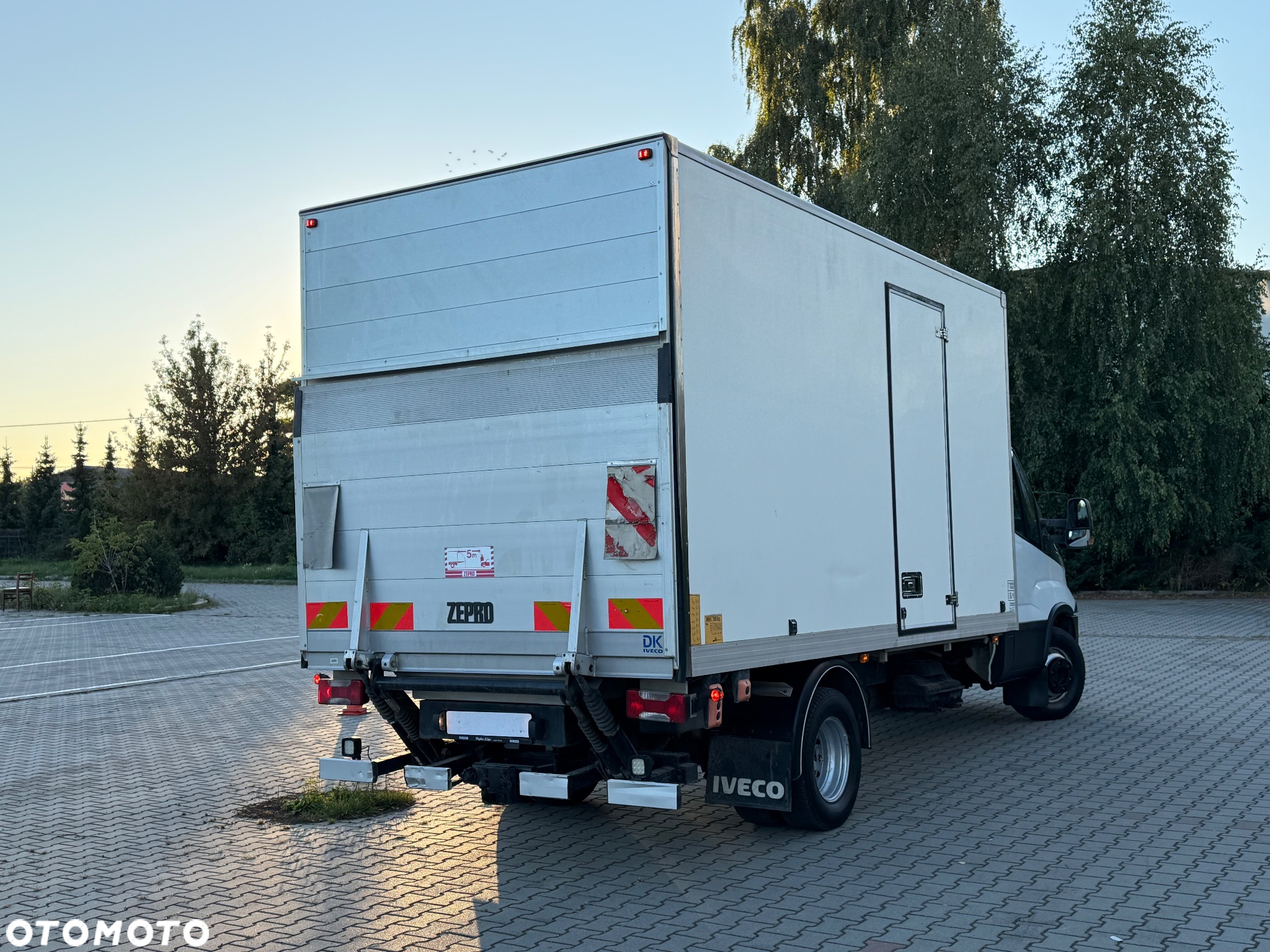 Iveco DAILY - 7