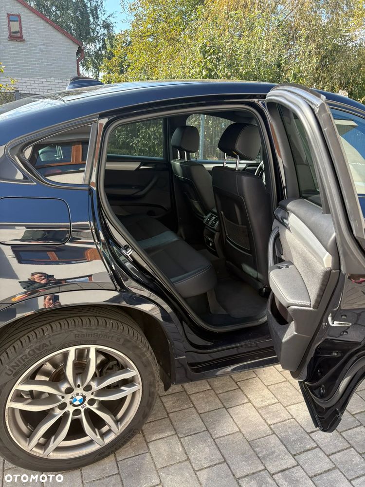 BMW X4 xDrive20d M Sport - 12